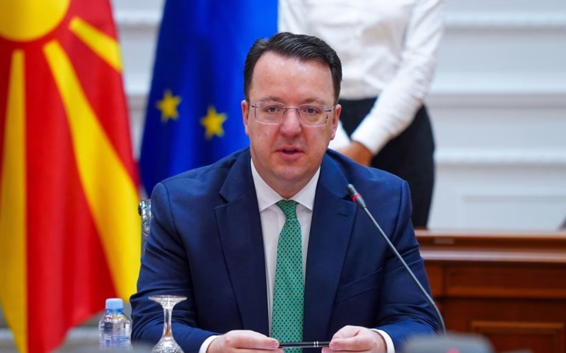 Николоски: Следува целосна трансформација на железницата, ќе се набават нови возови и локомотиви