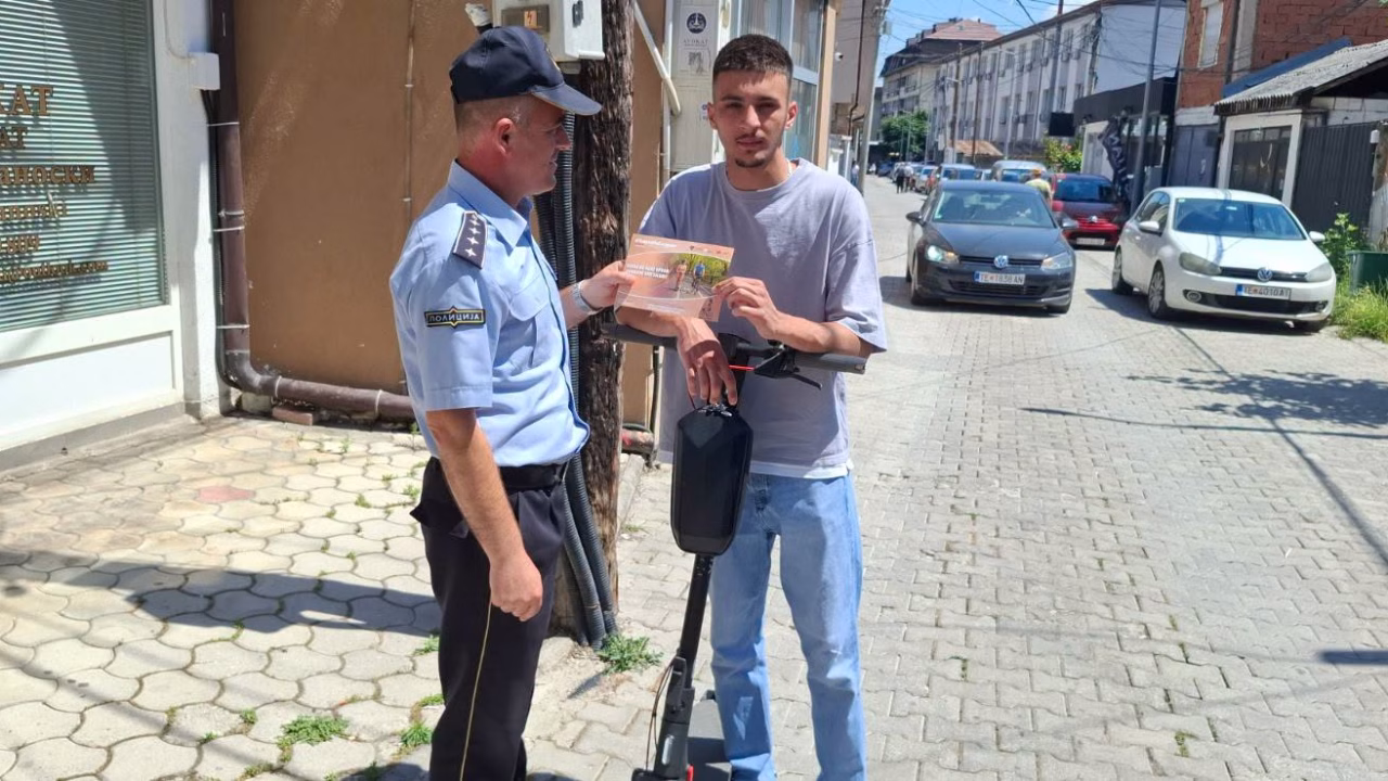 МВР во превентивна акција низ земјата: Се едуцираат пешаците и мотоциклистите, се апелира за заштита на шумите од пожари