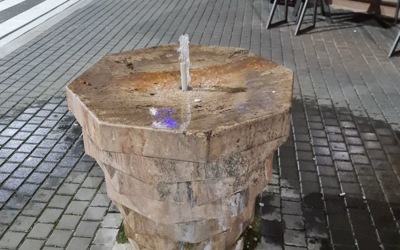 Над 220 јавни фонтани повторно во функција низ Скопје поради топлотниот бран