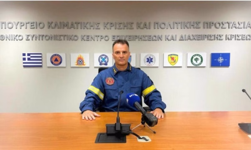 Грција повторно во борба со пожарите: Големи сили мобилизирани за гаснење