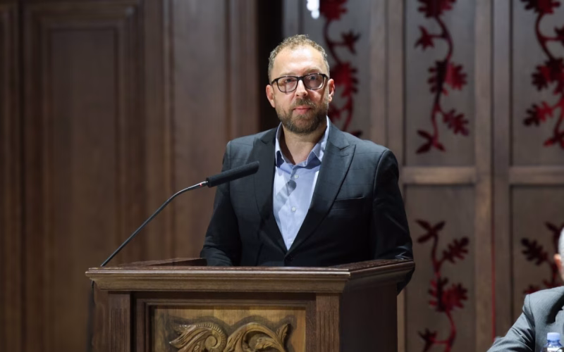 Љутков: Македонија има потенцијал да стане препознатлив туристички бренд во регионот