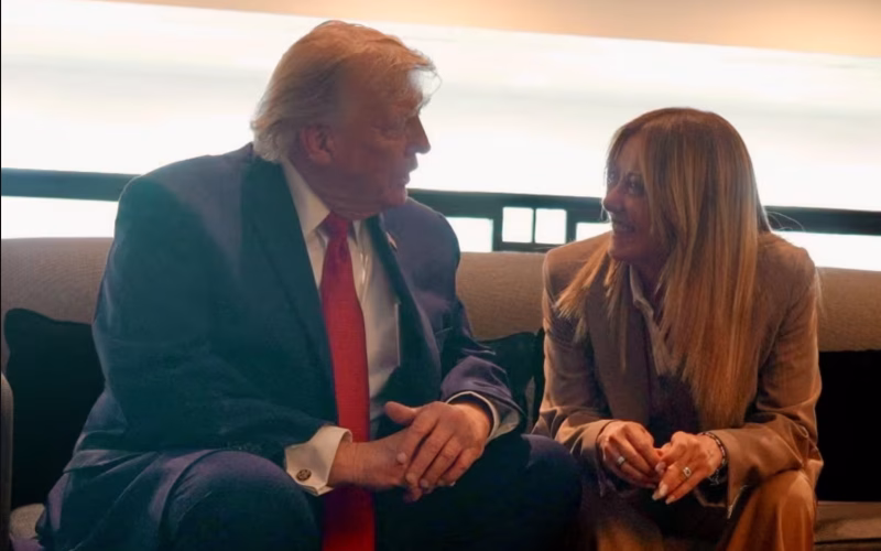 Италијанскиот шеф на дипломатија ја откажа посетата на САД откако Трамп рече дека Мелони го молела да се сликаат заедно