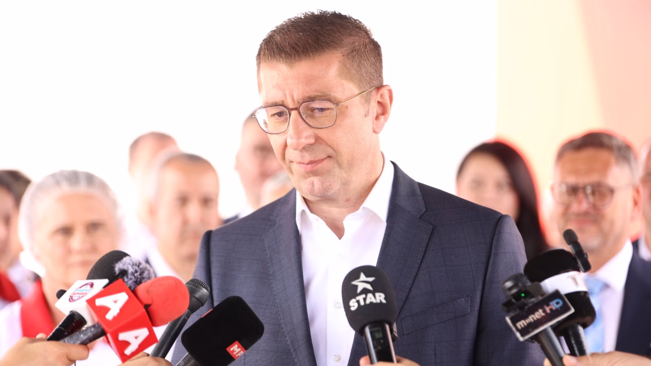 Мицкоски: Владата ќе направи сé што може за да им помогне на извозно ориентираните компании