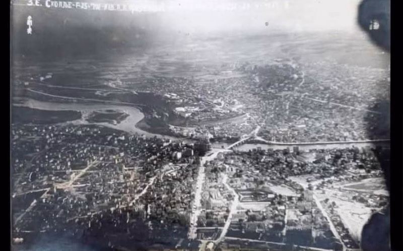 Некогаш во Скопје имало остров: Фотографија од 1935 година открива заборавен пејзаж на Вардар