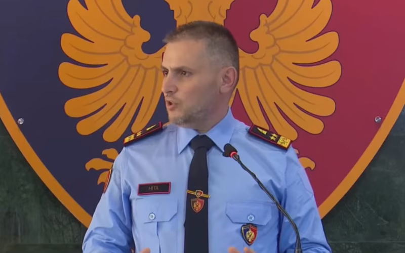 Албанската полиција: Тројцата функционери на ВЛЕН не биле спречени да влезат, пречка имало за четврто лице
