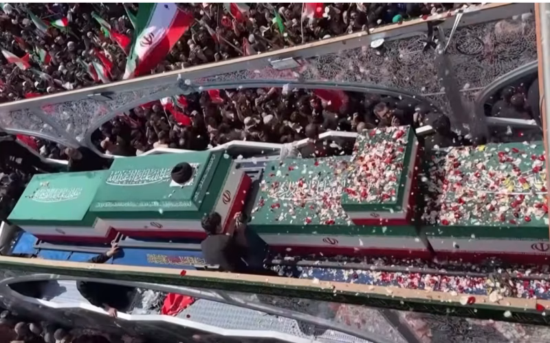 САД и Иран разменуваат нови удари во сенка на погребот на Али Хамнеи