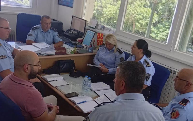 СВР Охрид и полицијата од Поградец со заеднички патроли против шумски пожари