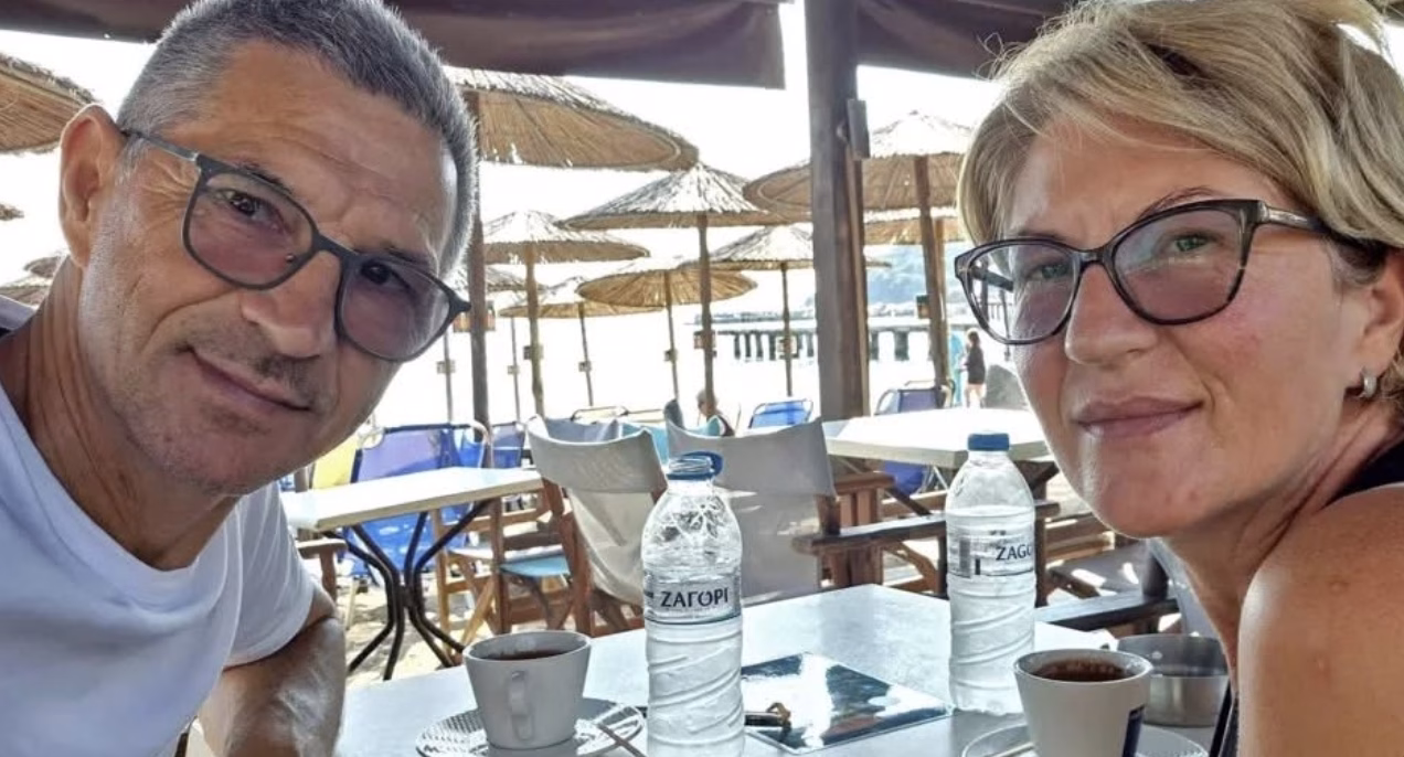 „АКО УМРЕМЕ, ЌЕ УМРЕМЕ ЗАЕДНО“: Драматично сведоштво на жената која го спаси сопругот од излетување низ прозорец на авион во лет