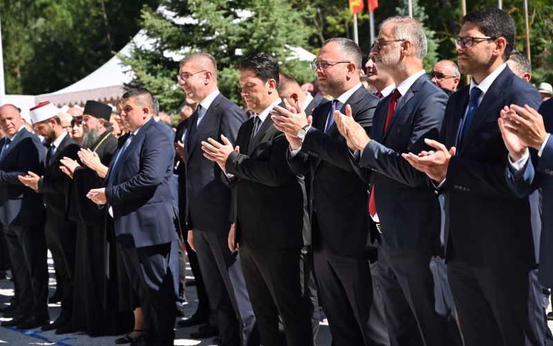 Тошковски: Да ја чуваме слободата, да ја јакнеме државата и да ги негуваме вредностите што ни ги оставија илинденците и асномците
