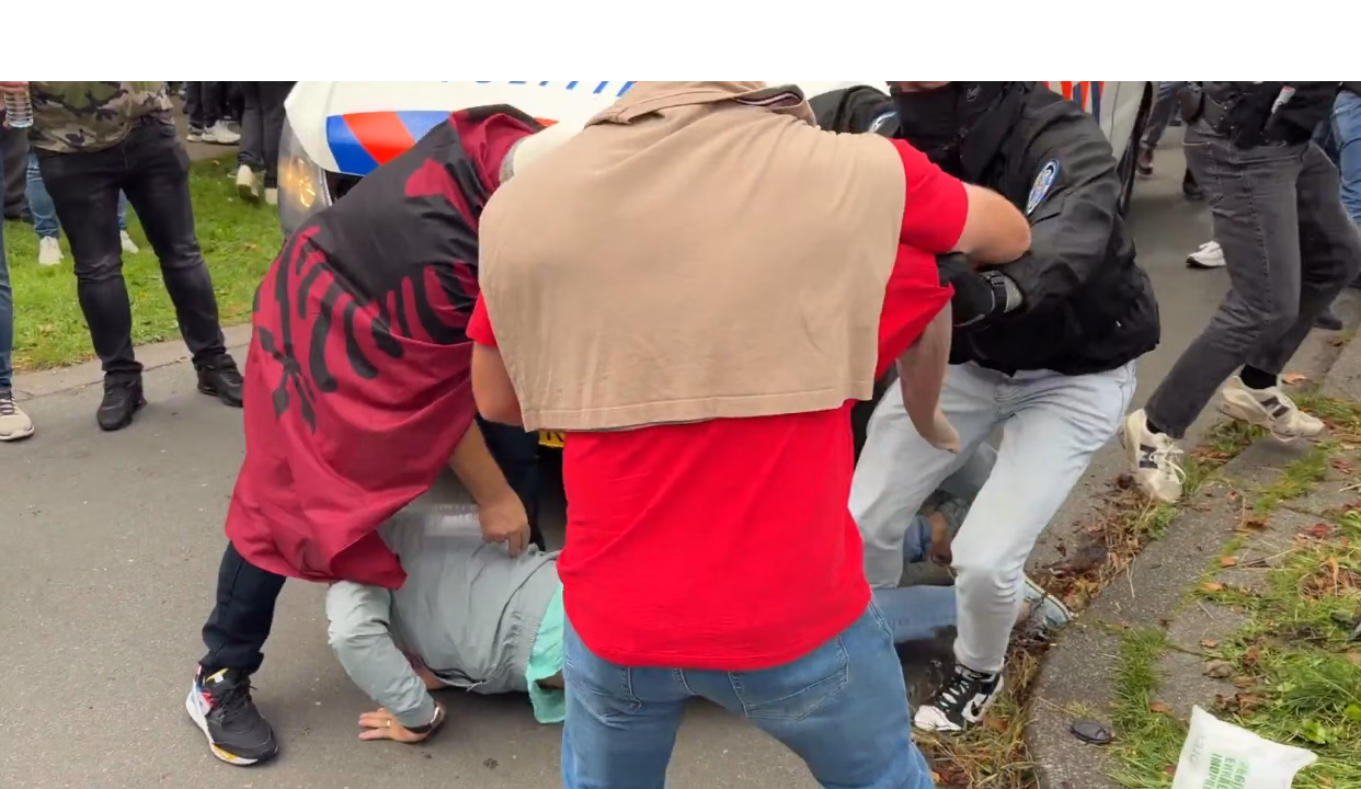 ВИДЕО Немири во Хаг по пресудите за Тачи и поранешните команданти на ОВК