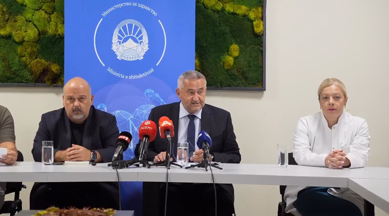 Клековски за повреденото дете од Чаир: Има убод во срце, критично е