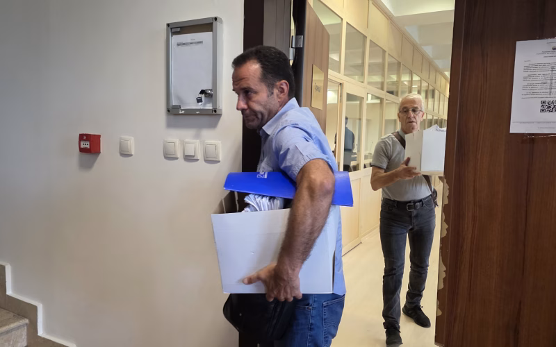 Кутии докази против Артан Груби за направен криминал во „Лотарија“