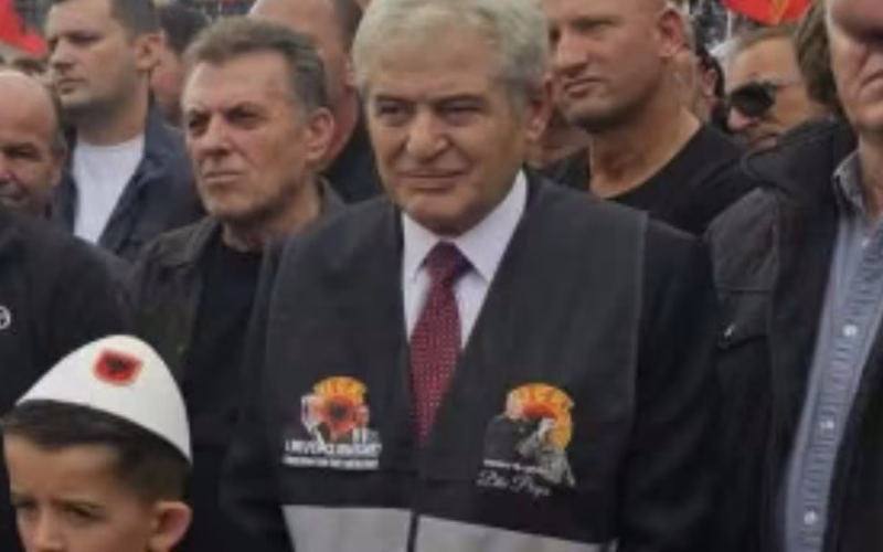 Ахмети: Народот не може да ги осуди сопствените ослободители!