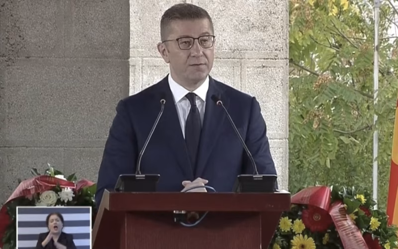 Мицкоски: Македонија не е добиена на подарок, наша обврска е да изградиме држава со големи цели и економски успеси